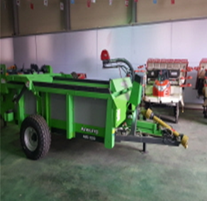 퇴비살포기 3.2톤